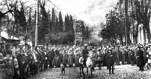 Красная армия вступает в Тифлис (25 февраля 1921). Фото https://ru.wikipedia.org/