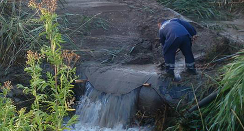 Восстанавление  водоснабжения Промышленного района Новочеркасска. Фото: http://donday-novocherkassk.ru/v-novocherkasske-nadeyutsya-k-utru-vosstanovit-vodosnabzhenie-promyshlennogo-rayona.html