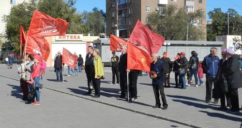 Митинг против отмены троллейбусного маршрута в Кировском районе. Волгоград, 13 октября 2018 года. Фото Татьяны Филимоновой для "Кавказского узла"