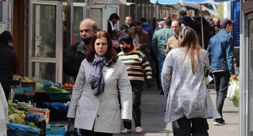 Жители Еревана. Апрель 2020 г. Фото Тиграна Петросяна для "Кавказского узла"