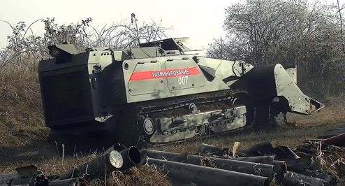 Техника для разминирования, работающая в Нагорном Карабахе. Фото: пресс-служба Минобороны России.  http://mil.ru/russian_peacekeeping_forces/media/photo/gallery.htm?id=86140@cmsPhotoGallery