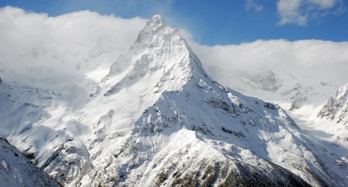 Домбай. Фото пресс-службы курорта http://www.dombaj.ru/glossary/o-gorode/opisanie-kurorta