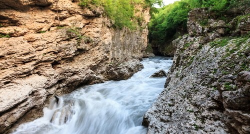 Река Белая, Адыгея. Фото Елена СИнеок, "Юга.ру"