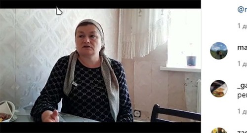 Кадр видео акции солидарности с задержанным по делу об экстремистском сообществе Махачем Башировым. Скриншот https://www.instagram.com/tv/CRv1kEHi-7l/?utm_medium=share_sheet