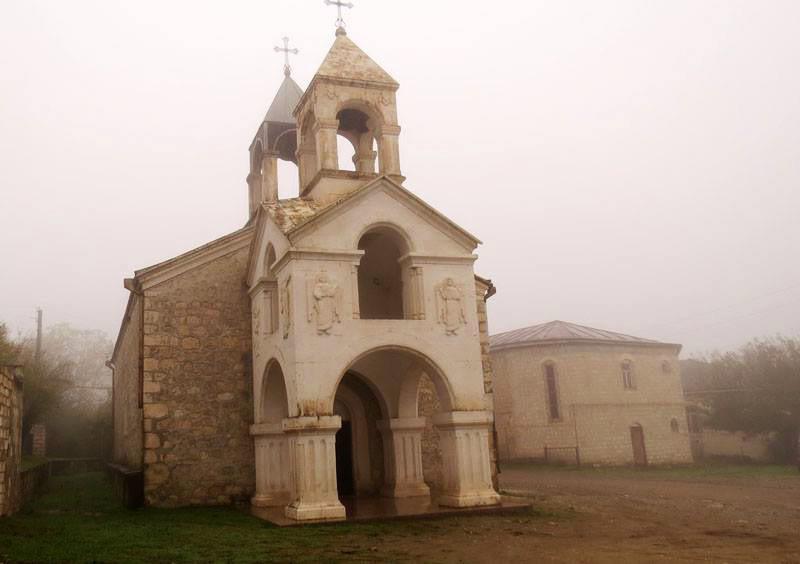 Церковь в Мартакерте (19 в.).